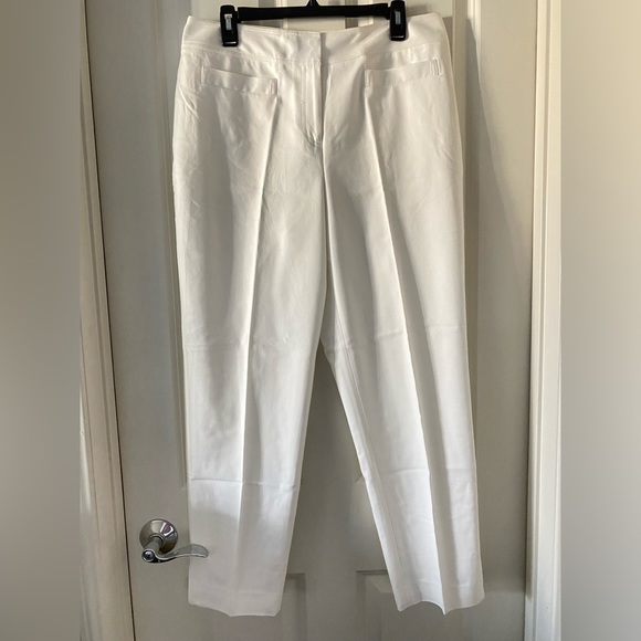 Ellen Tracy Women's Classy White Dress Pants